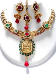 Polki Necklace Set